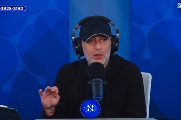 Después de la reunión en Olivos, Tronco contó que vio "muy bien" al Presidente lo que confirma su desconexión