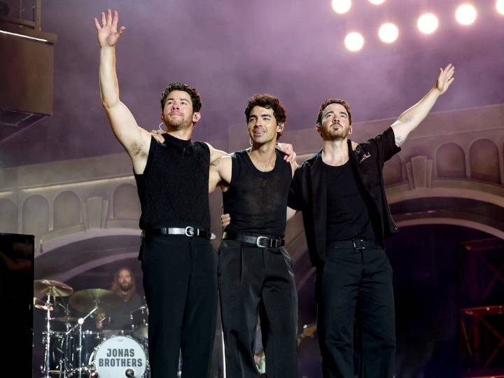 JONAS20: Living the Dream tour plays Vancouver: What you need to know