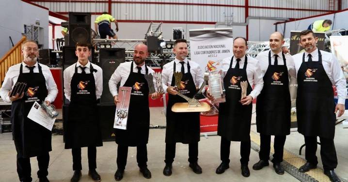 Los mejores cortadores de jamón de toda España se reúnen en Huétor Tájar