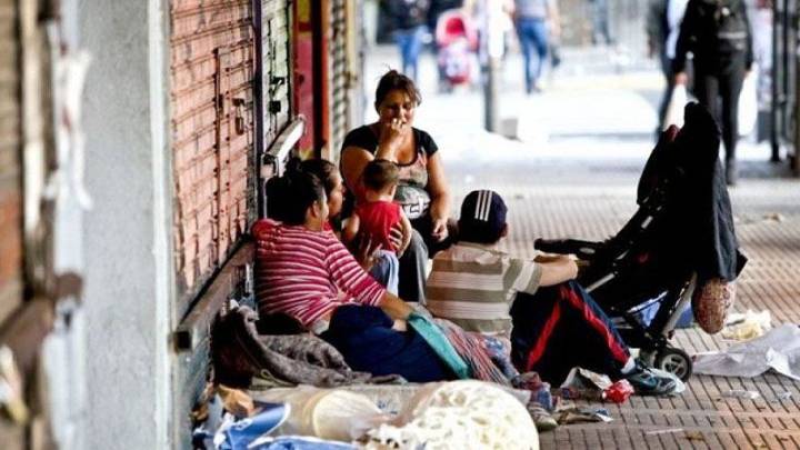 Se necesitan casi cuatro salarios mínimos para no caer en pobreza
