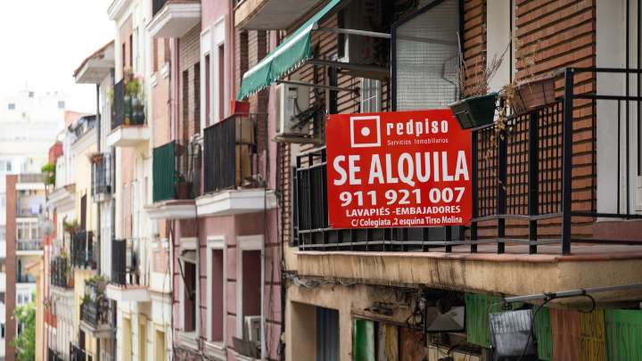 El Gobierno plantea nuevas ayudas de hasta 300 euros para el alquiler para los jóvenes