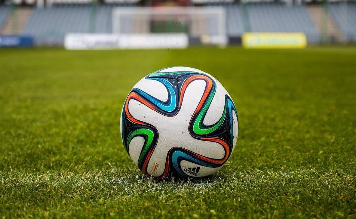 Directivo explota contra su equipo de futbol: "Parecen señoritas de cabaret"