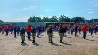 Pueblo venezolano se forma para defender a la Patria