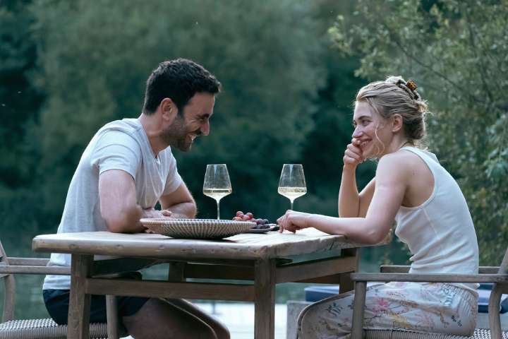Movie Review: Brett Goldstein and Imogen Poots will trigger tears in 'All of You'