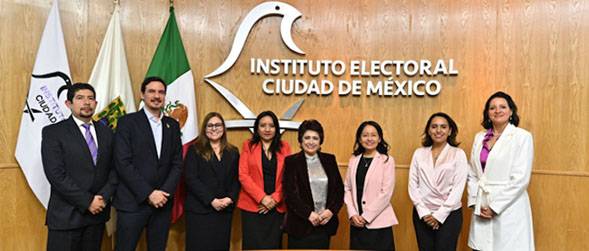 Consejeros y funcionarios de OPLE’s locales ganan como reyes