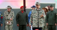 Maduro anticipa una etapa de lucha armada tras advertencia de Trump de derribar aviones militares