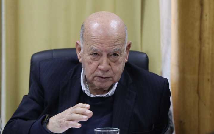 Senador Insulza cuestiona a comando de Jeannette Jara: "El atraso no es bueno"