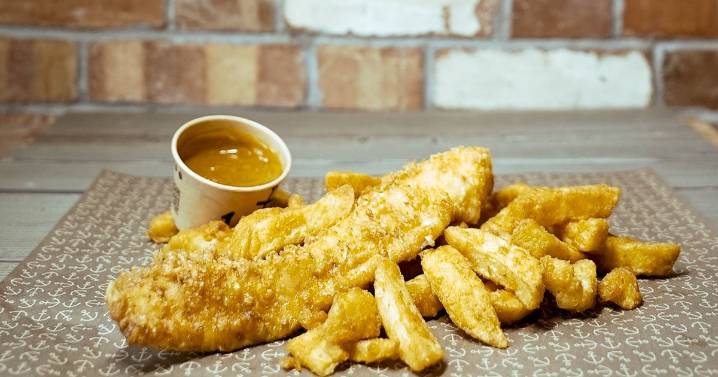 Warwickshire fish bar vying to be named UK chippy of the year