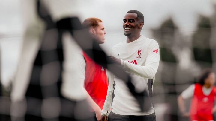 Slot to ease Isak in at Liverpool, Guéhi collapse a 'pity'