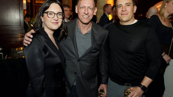 'Free Speech' University in Austin Makes Freshmen Read Palantir CEO's Deep Thoughts