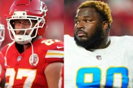 Travis Kelce Slapped by Teair Tart During Kansas City Chiefs vs. Los Angeles Chargers Game