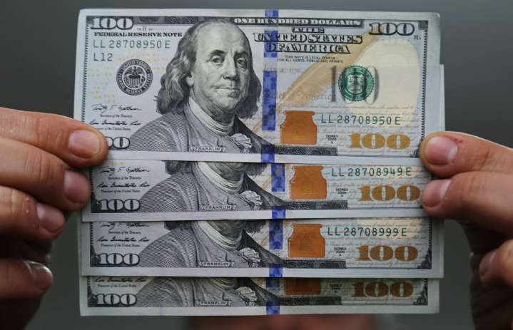 El dólar oficial cotizó en alza y registra una suba de $70 tras la derrota oficialista en los comicios bonaerenses