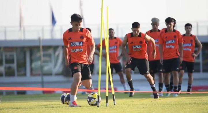 Limpieza en el plantel: César Torres anunció las dos primeras salidas de la Selección Colombia Sub