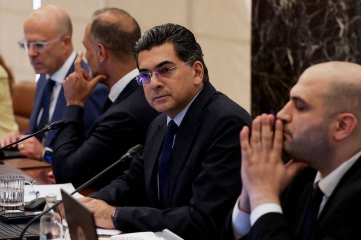 Lebanon cabinet welcomes army plan to disarm Hezbollah, no timeline given