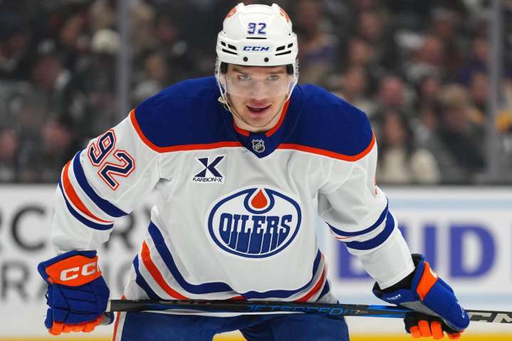 Edmonton Oilers sign Vasily Podkolzin to three