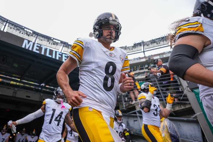 Así fue el debut de Aaron Rodgers en Pittsburgh Steelers en el triunfo contra New York Jets