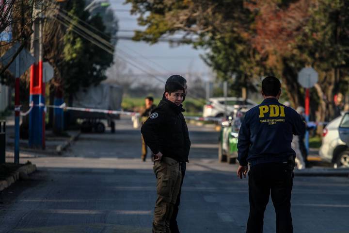 Delincuentes llegaron en tres autos: todo lo que se sabe del “turbazo” contra concejala de La Pintana