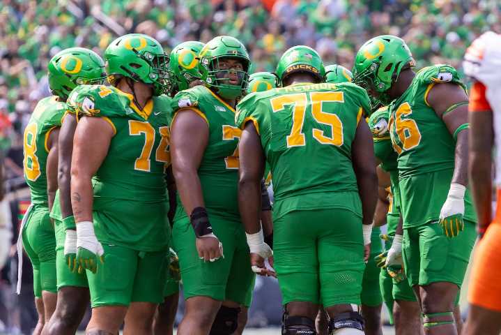 How to watch college football free live stream today: No. 4 Oregon Ducks vs. Northwestern Wildcats