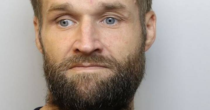 Sorry-looking burglar smashed into shop to steal cigarettes