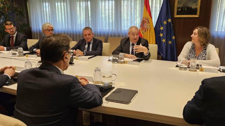 El Gobierno central dialoga con la empresa Mahle para disminuir los efectos negativos del ERE propuesto para su planta de Paterna (Valencia)