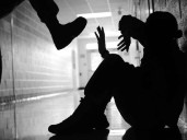 Abren investigación por presunta agresión a niño de 10 años en escuela de San Antonio