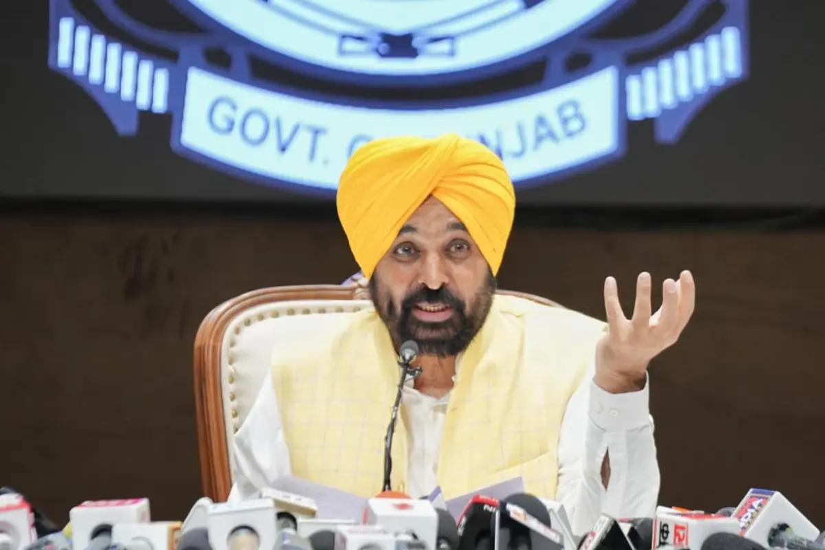 Punjab Government Active in Flood-Affected Areas: 194% Increase in Medical Camp Treatments Within 24 Hours