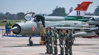 MiG-21 flies through Indian skies for last time, Rajnath Singh terms it ‘national pride’