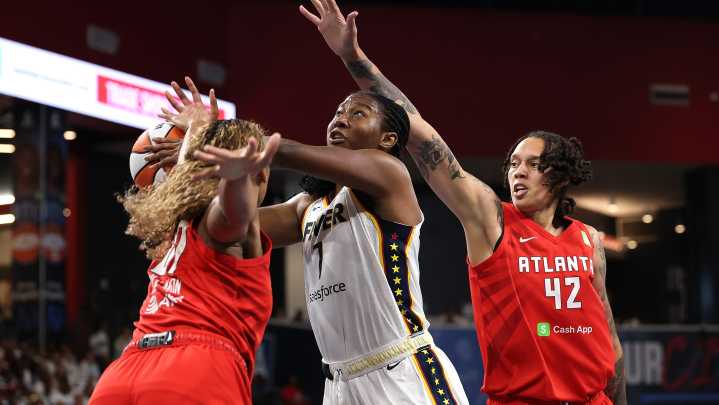 Indiana Fever vs Atlanta Dream photos from Game 1 of WNBA playoffs