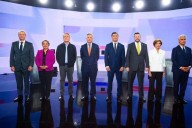 Los candidatos presidenciales chilenos se comprometen a expulsar a los inmigrantes irregulares