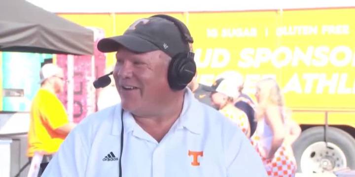 ‘The memes are unbelievable’ | Vol fan Jeff Comeaux discusses going viral during Georgia game on Volunteer Gameday