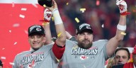 What oddsmakers are saying about the 2025 Chiefs season