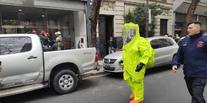 Alarma a tres cuadras del Congreso por la detección de hidrógeno en una cámara de electricidad