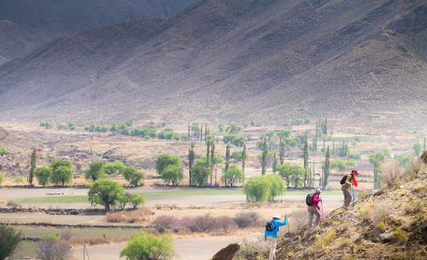 El pueblo de los cielos rodeado de picos nevados