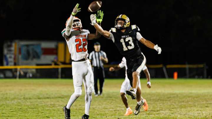 Lucky 13th straight: Buchholz controls second half, overcomes upset