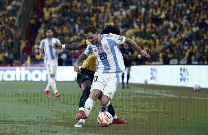 Argentina perdió 1-0 con Ecuador en Guayaquil