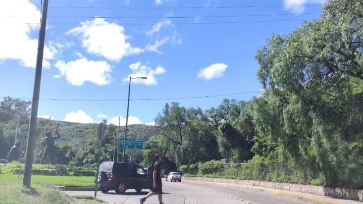 Glorieta de los Mineros en Guanajuato: riesgo vial para estudiantes y docentes de la Universidad de Guanajuato