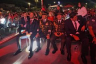 Pirotecnia, música y orgullo mexicano en el Grito de Independencia nigropetense