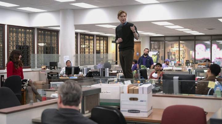 "The Paper" review: Trying (and failing) to be "The Office"