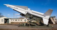 Experts urge U.S. to prevent "an era of nuclear anarchy" in new report