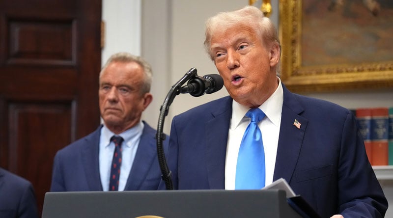 Trump’s Autism Announcement Revealed: Claims Pregnant Women Shouldn’t Take Tylenol, But Experts Say Ties Are ‘Unproven’ | Donald Trump, Politics, Robert F. Kennedy Jr. | Just Jared: Celebrity News and