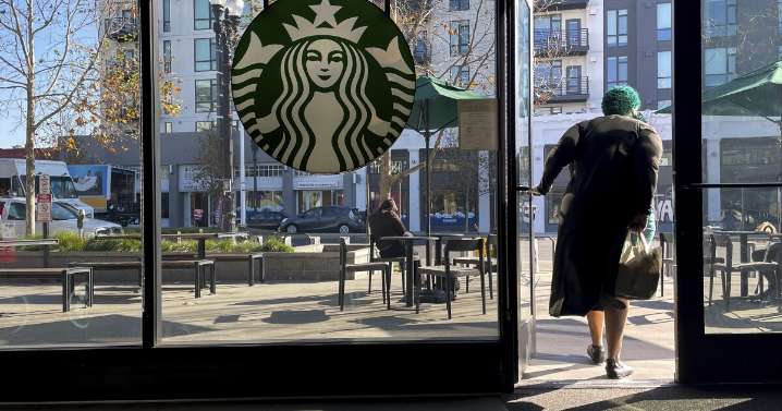 Starbucks joins protein craze with new beverages