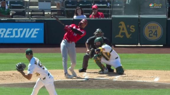 Reds fall 2 1/2 games back of last NL wild card as A's complete 3