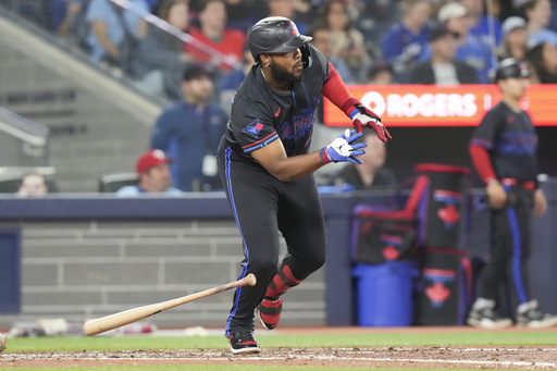 Vladimir Guerrero Jr. se embasa 5 veces en victoria de Azulejos, 6