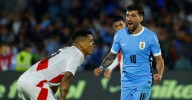 Perú consumó su fracaso mundialista: 3-0 ante Uruguay en Montevideo sepultó chances de jugar el repechaje