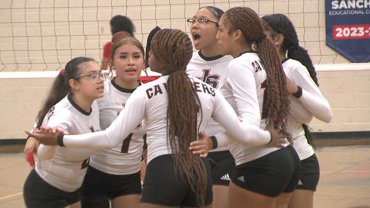 Juanita Sanchez Girls' Volleyball Wins in Straight Sets