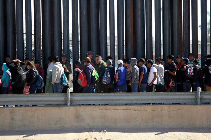 Utilidad del sorteo de Lotenal beneficiará 6 acciones a favor de migrantes en EU: De la Fuente