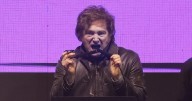 Milei cierra campaña con la carta del fraude: Acusa al kirchnerismo antes de las elecciones en Buenos Aires