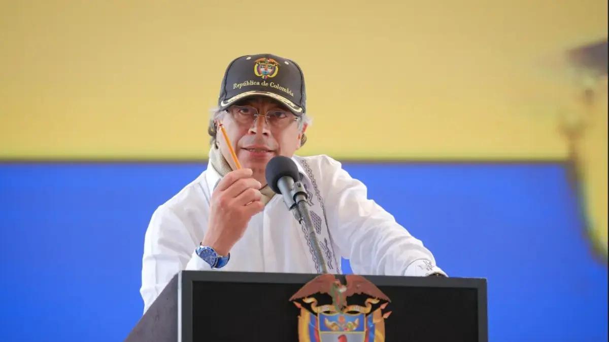 Presidente Gustavo Petro sobre investigación de la SIC a Canal 1: 'Llegó al final el contrato, hay que proceder a la licitación, es la ley'
