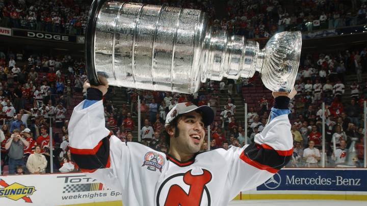 Color of Hockey: Gomez credits start in USA Hockey as 1st step to USHHOF
