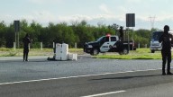 Dejan restos humanos dentro de hieleras en la autopista a Reynosa en Cadereyta, Nuevo León
